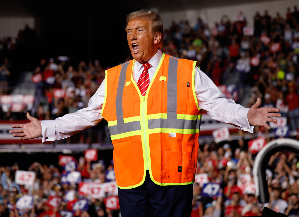GREEN BAY, WISCONSIN - OCTOBER 30: Republican presidential nominee, former President Donald Trump greets supporters during a campaign event at the Resch Center on October 30, 2024 in Green Bay, Wisconsin. With less than a week until Election Day, Trump continues to campaign in the battleground swing states. (Photo by Chip Somodevilla/Getty Images)