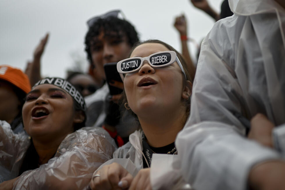 'Bieber fever' seems to have returned after a decade and already spread across the Coachella Valley