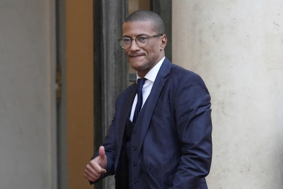 Saint-Ouen Mayor Karim Bouamrane is seen as a potential candidate for the French presidency.