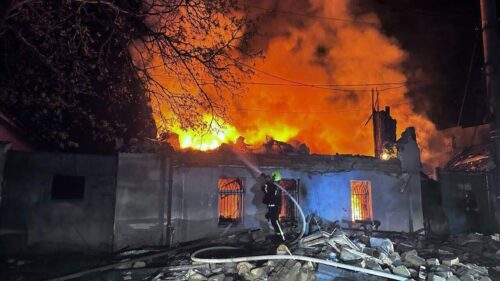 Ukraine and Russia trade accusations of Orthodox Easter truce violations