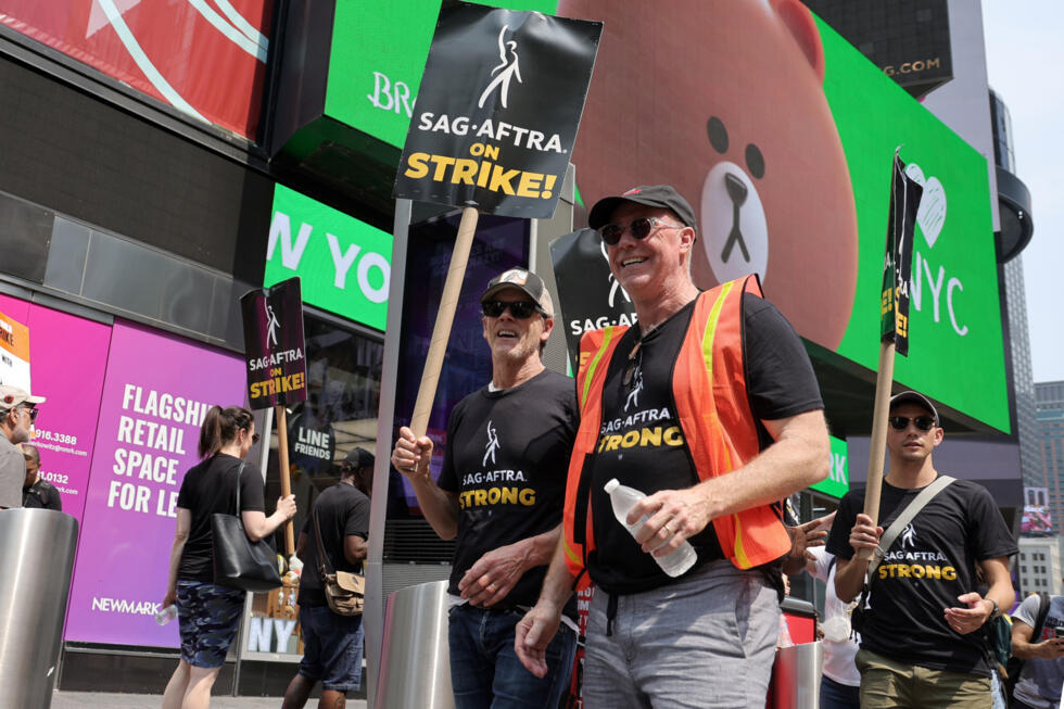 Actor Kevin Bacon joined SAG-AFTRA members and supporters during the 2023 strike in front of Paramount Studios in New York City