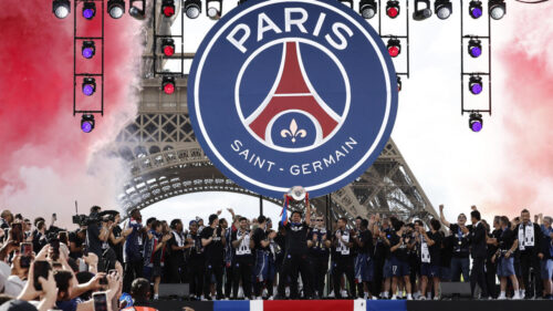 European champions PSG get hero’s welcome in Paris, next to the Eiffel Tower