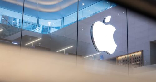 Apple blames EU rules as it withholds new Siri AI from European devices