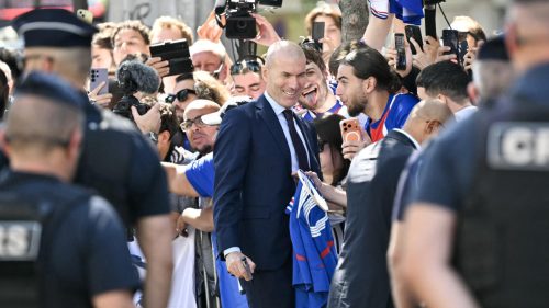 Zidane and fans rejoice as football legend becomes France’s new coach