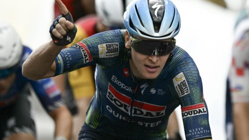 Merlier claims hat-trick of Tour de France stage wins