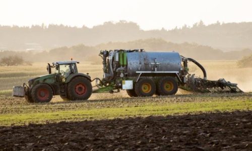 EU law on nitrates pollution remains effective, with scope for smarter implementation