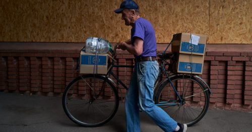 How food delivery works in Ukraine’s ‘killing zone’