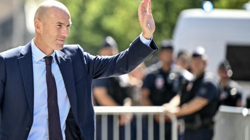 New era for France as Zinédine Zidane takes charge of national team