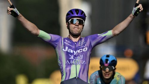 Swiss rider Schmid wins Tour de France’s longest stage, Pogacar stays in yellow