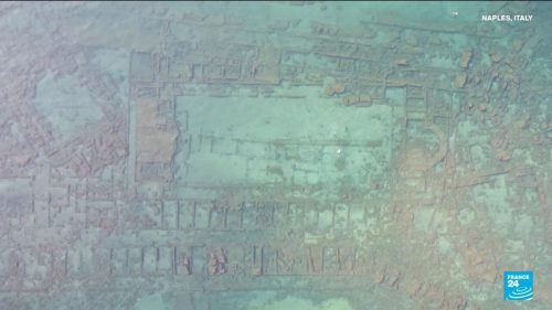In Naples, archaeologists work to learn more about a submerged Roman city