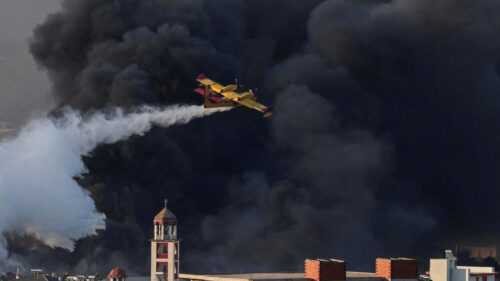 Greece’s Thessaloniki threatened by spreading wildfire