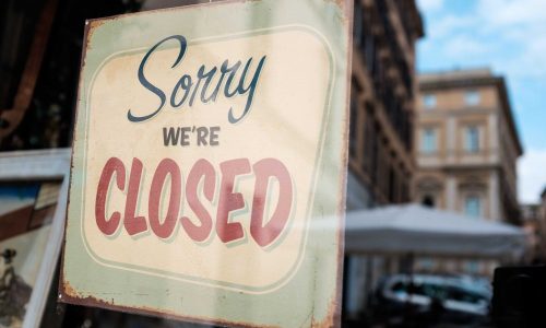 Business registrations down, bankruptcies up in Q2 2026
