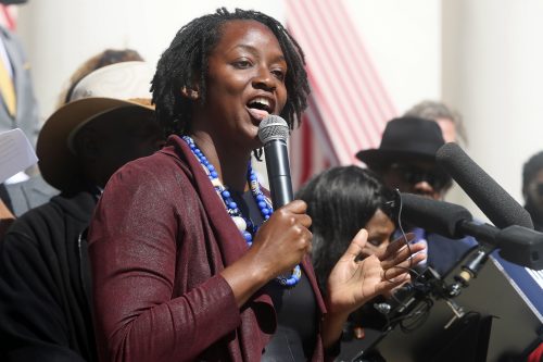 Florida voters, hungry for change, snub Dem establishment and even Trump